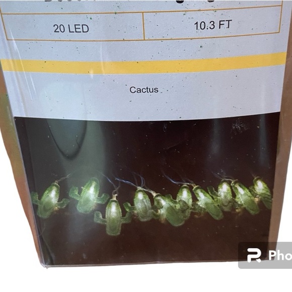 Cactus string lights - Picture 3 of 3
